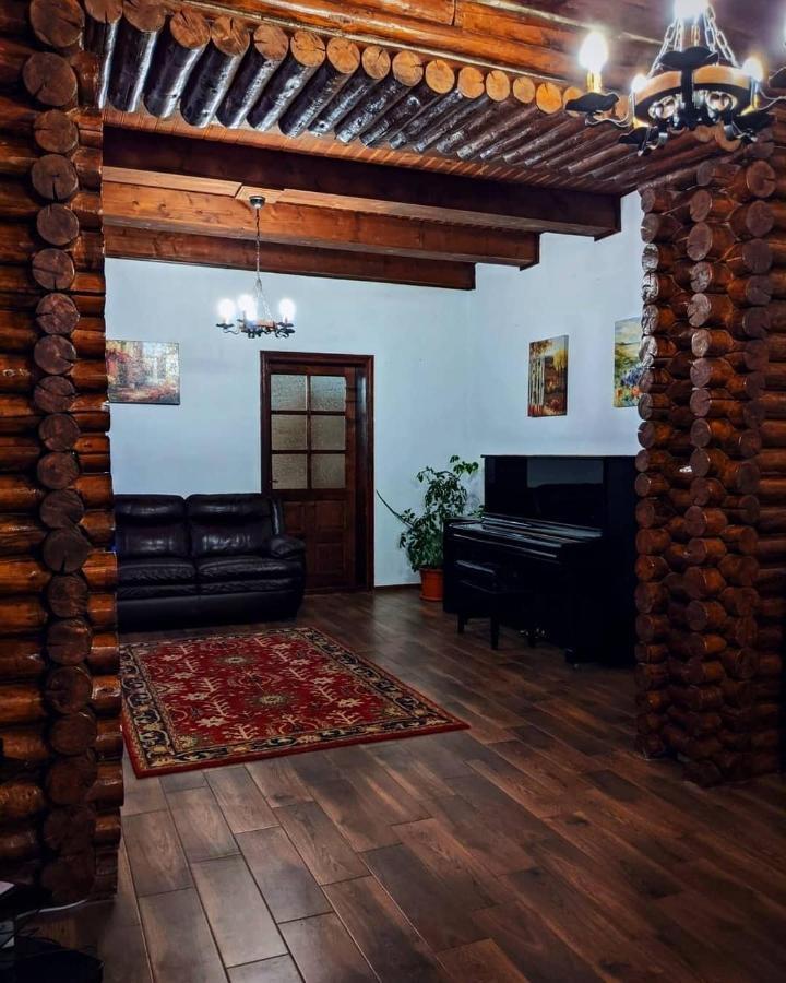 Cabana Serenade Sucevita Ngoại thất bức ảnh